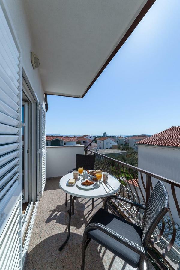 Apartments Valentino Vodice Cameră foto